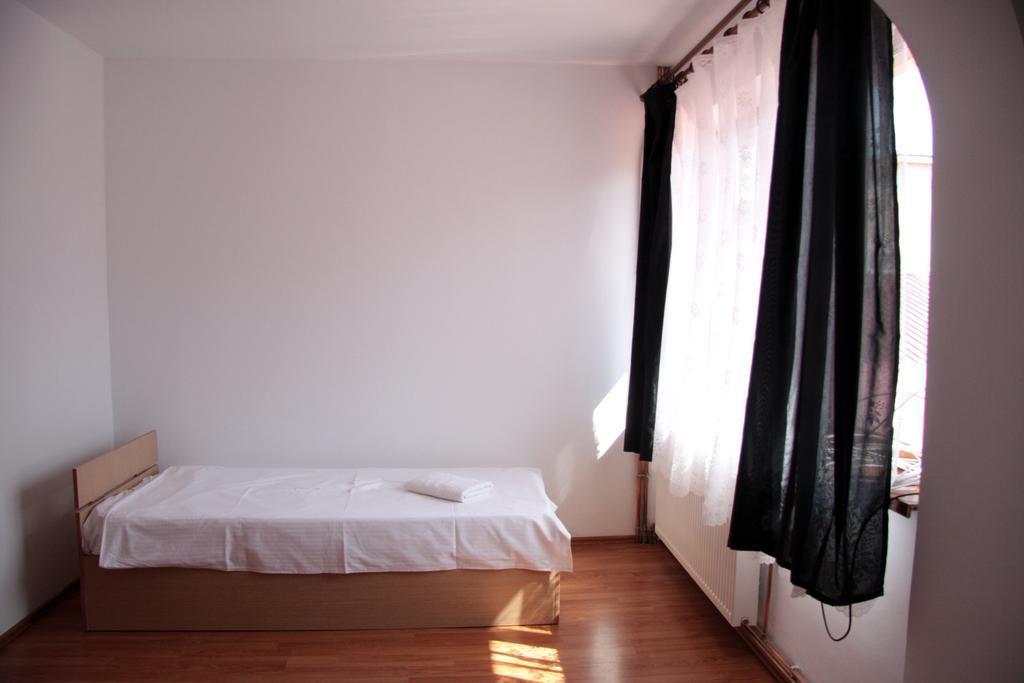 Z Villa Bucarest Habitación foto