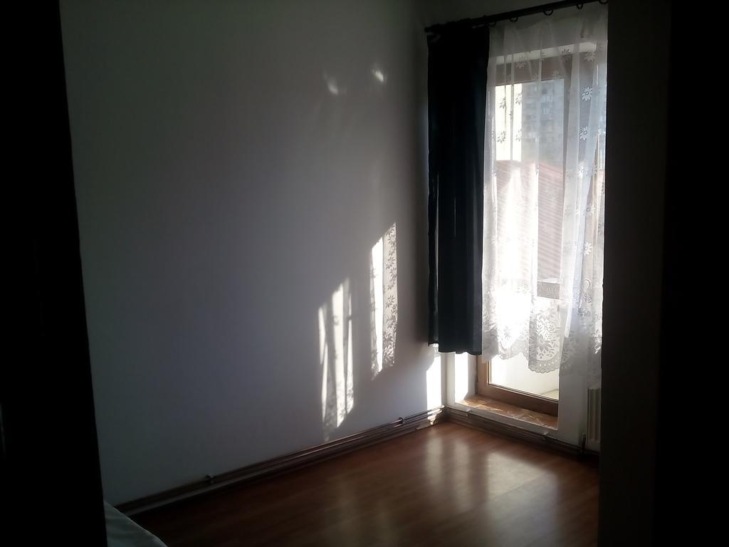 Z Villa Bucarest Habitación foto